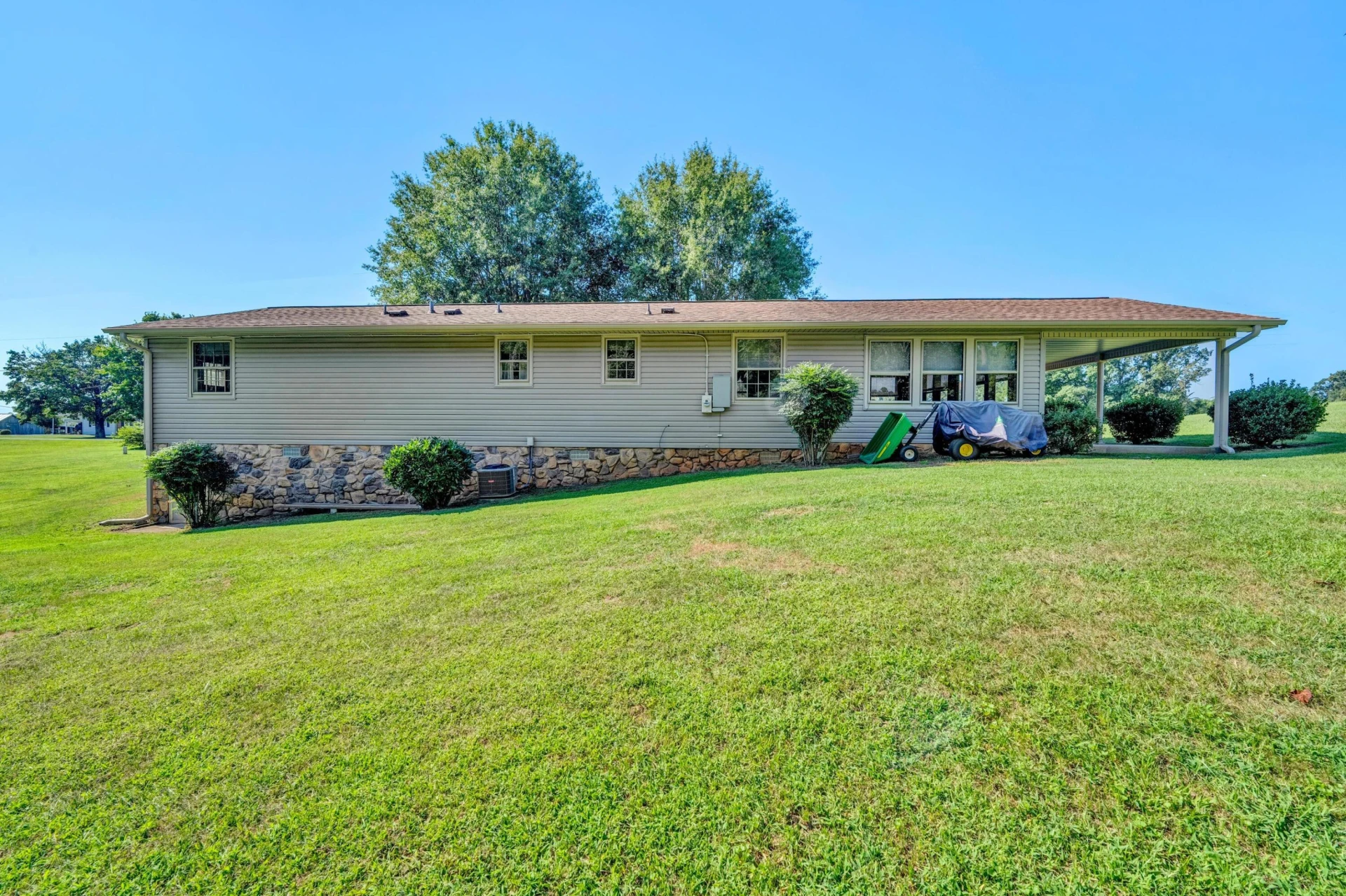 309 Jacks Creek RD - Photo 24