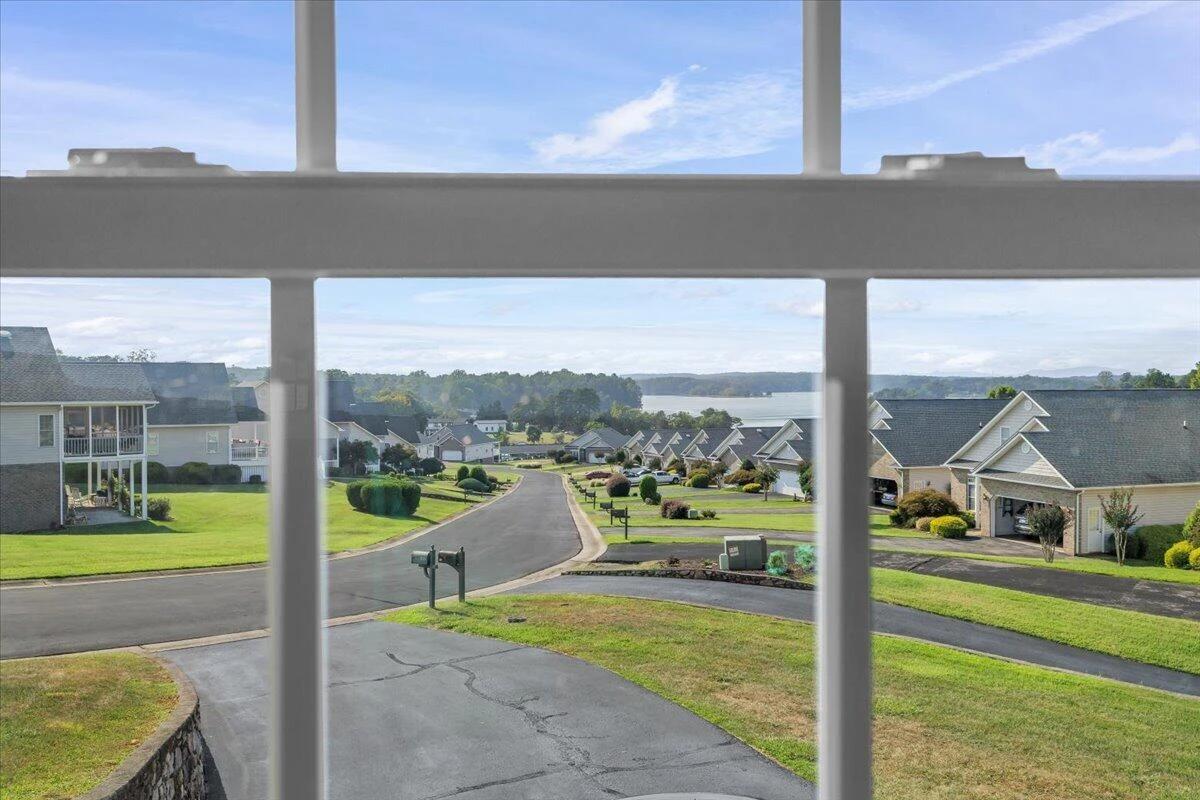 435 Lands End CIR - Photo 13
