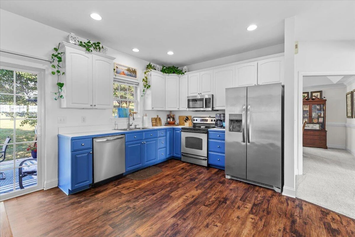 435 Lands End CIR - Photo 22