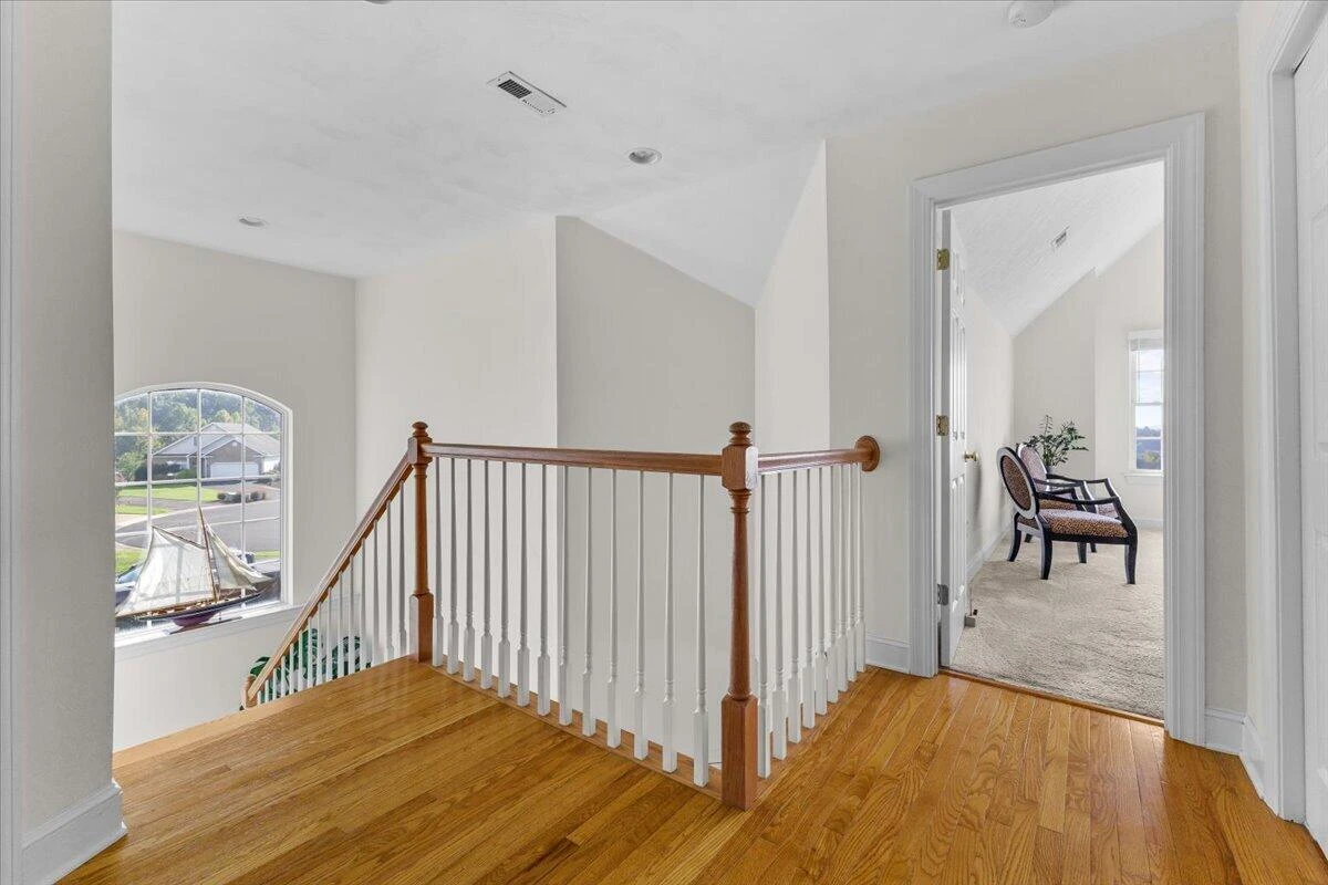 435 Lands End CIR - Photo 35