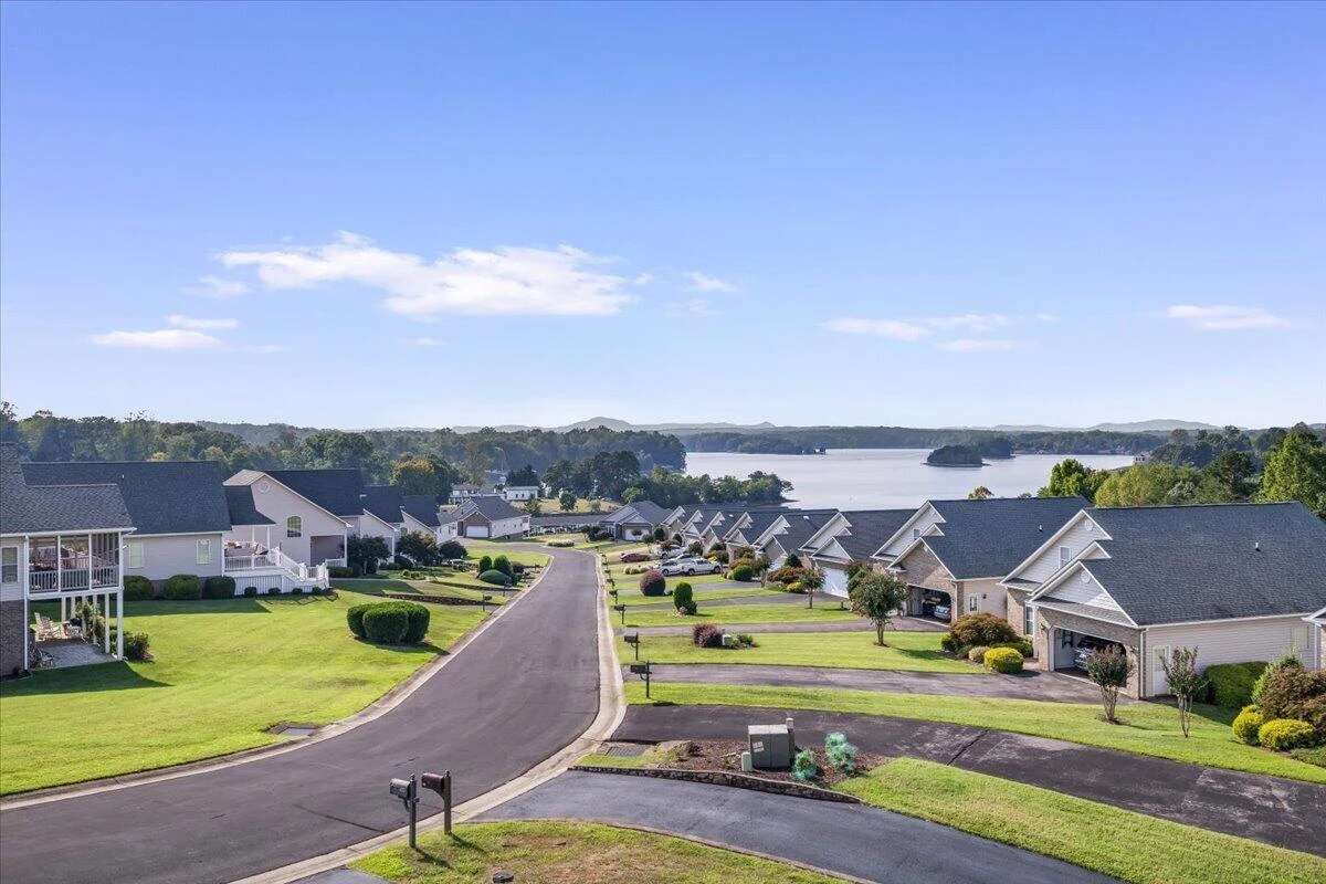 435 Lands End CIR - Photo 39