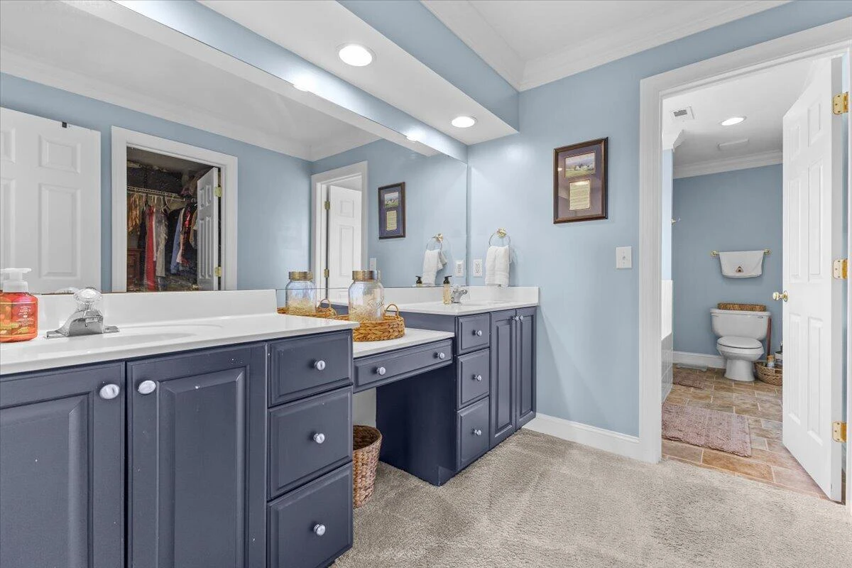 435 Lands End CIR - Photo 41