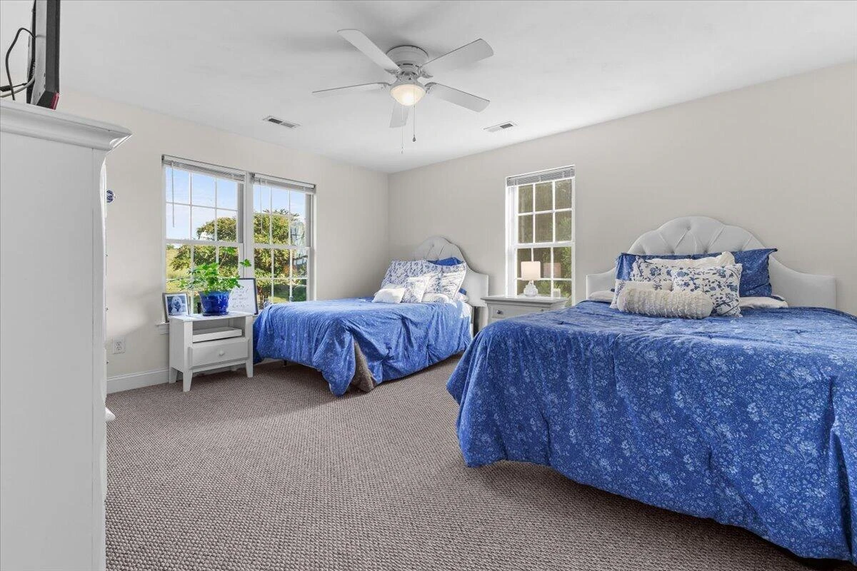 435 Lands End CIR - Photo 46