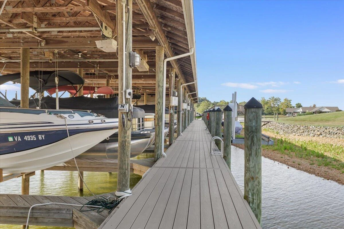 435 Lands End CIR - Photo 4