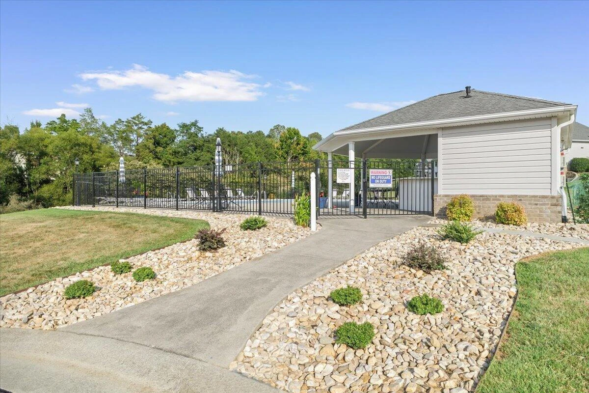 435 Lands End CIR - Photo 70