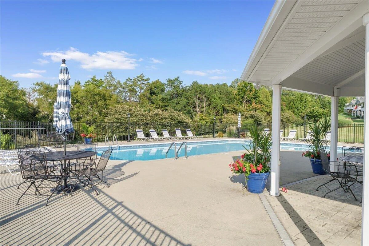 435 Lands End CIR - Photo 71