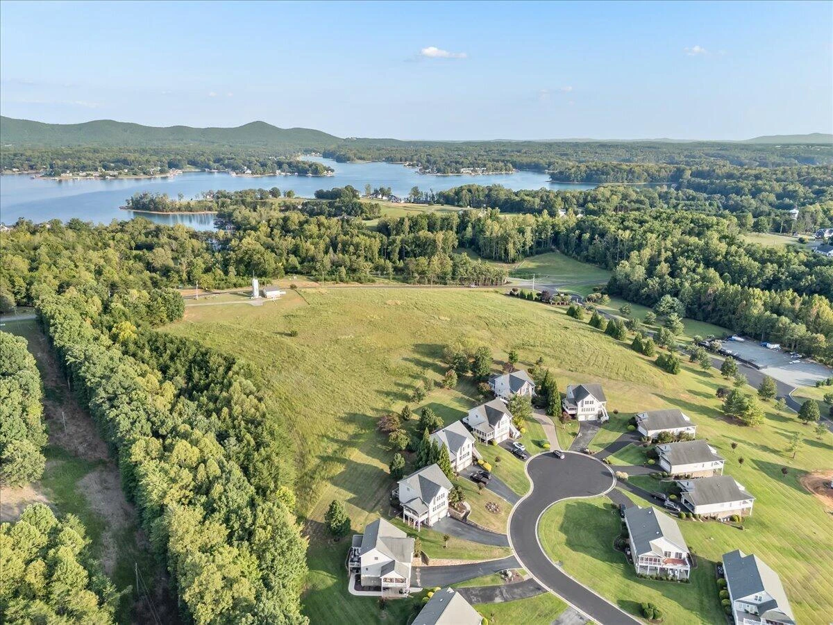 435 Lands End CIR - Photo 75