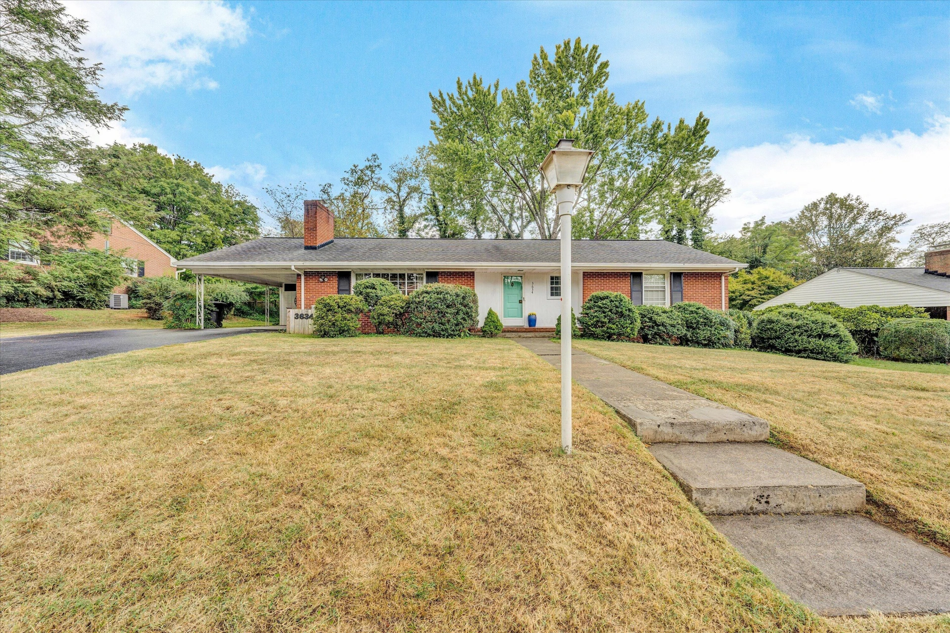 3634 Larson LN - Photo 38