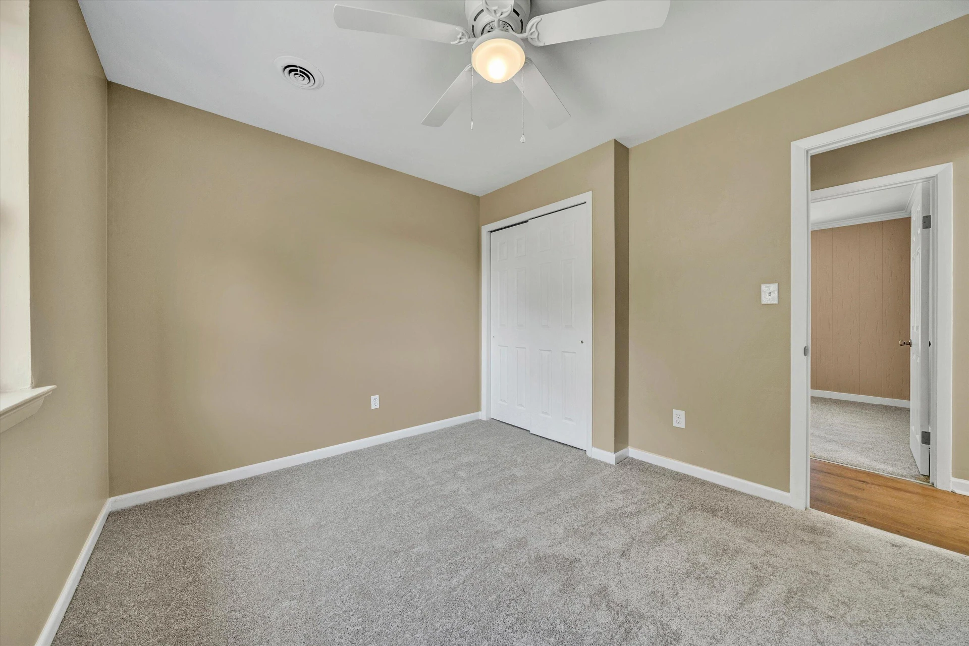 2140 Catlett DR - Photo 21