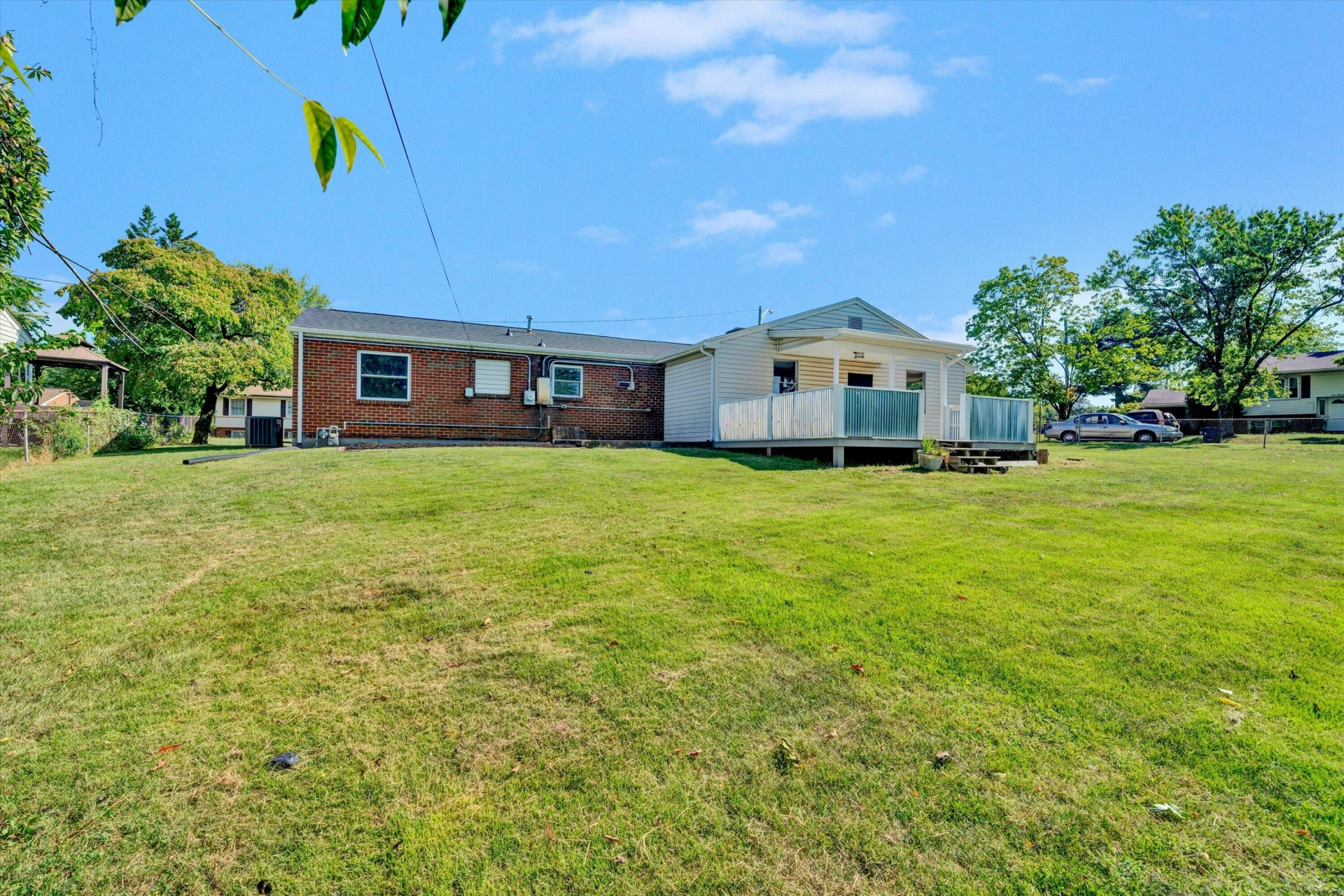 2140 Catlett DR - Photo 34