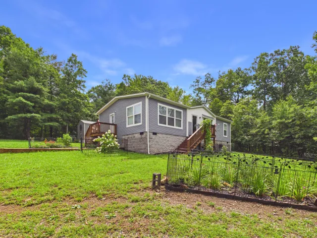 376 Ridge Oak DR SE, Copper Hill, VA, 24079