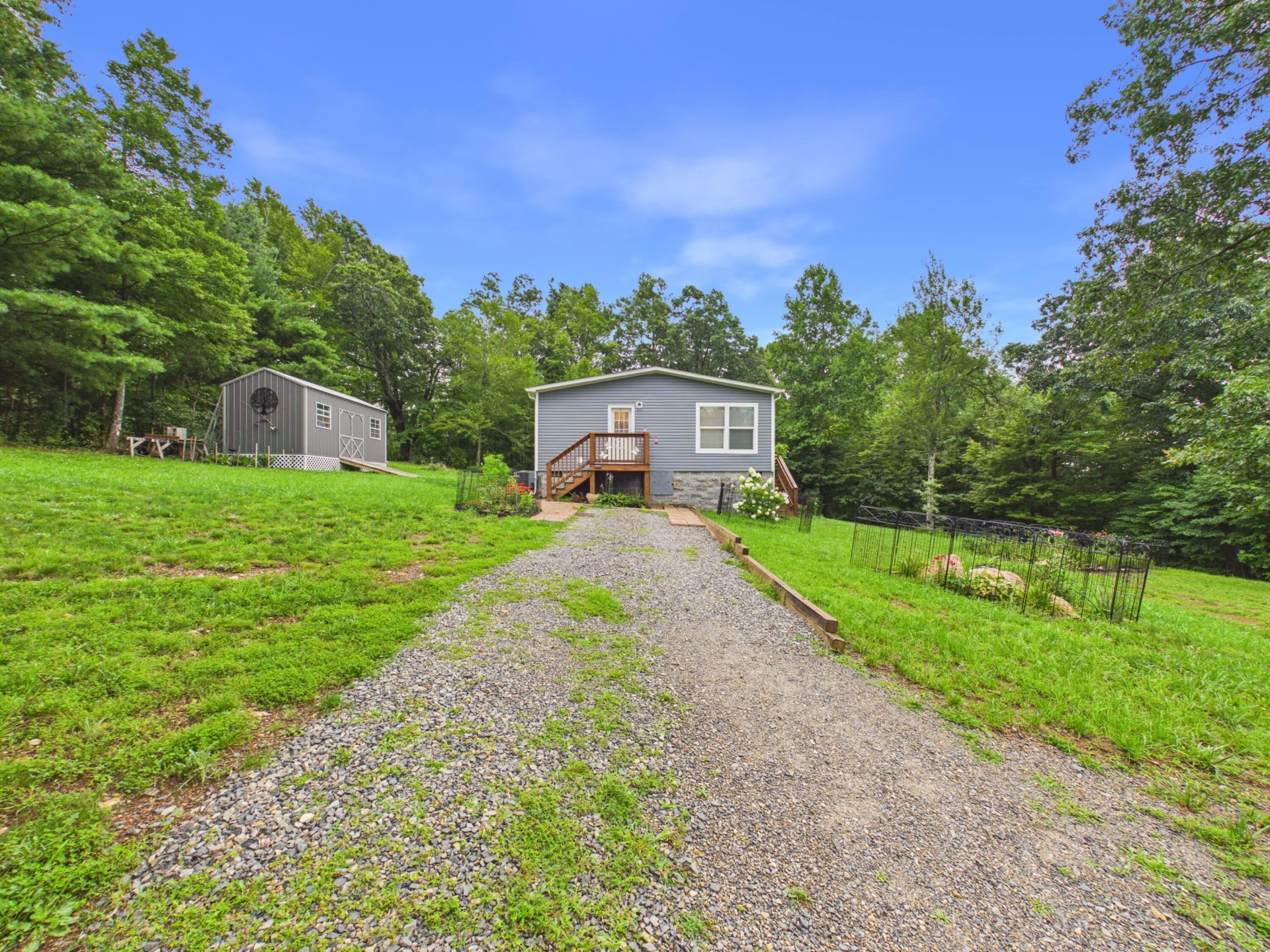 376 Ridge Oak DR SE - Photo 9