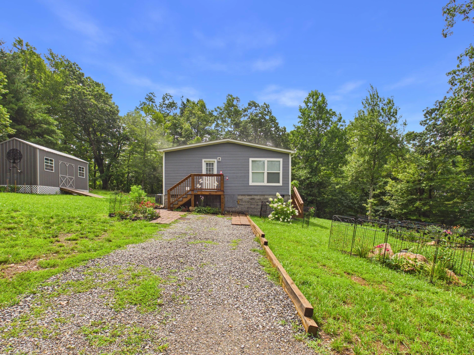 376 Ridge Oak DR SE - Photo 10