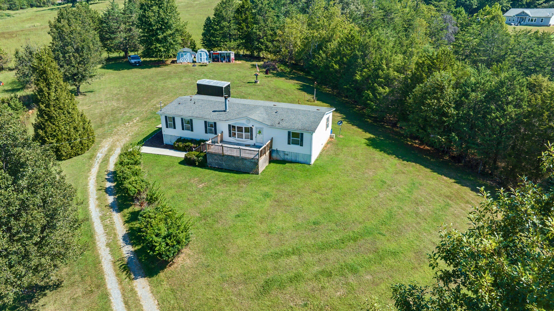 1054 Dove Hill RD - Photo 4