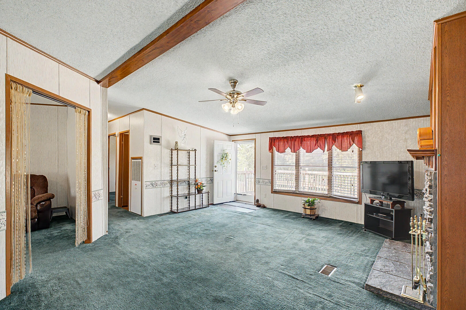 1054 Dove Hill RD - Photo 25