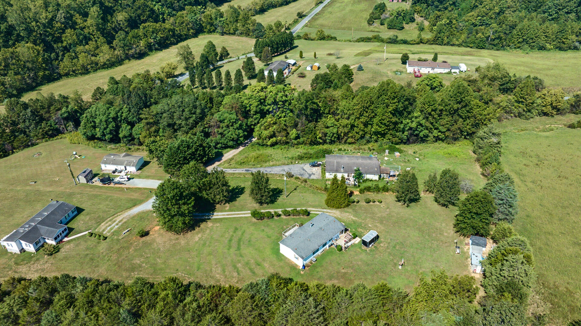 1054 Dove Hill RD - Photo 48
