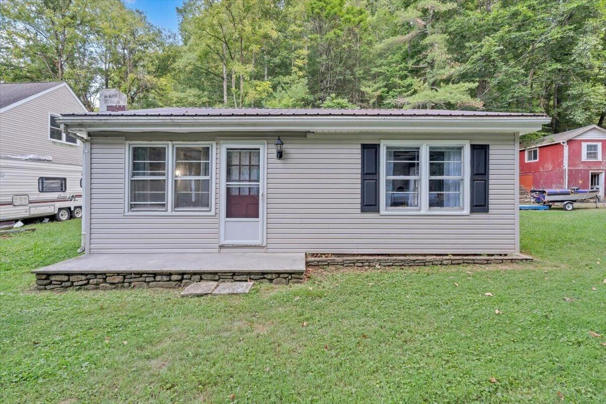 3208 Harborwood RD - Photo 2