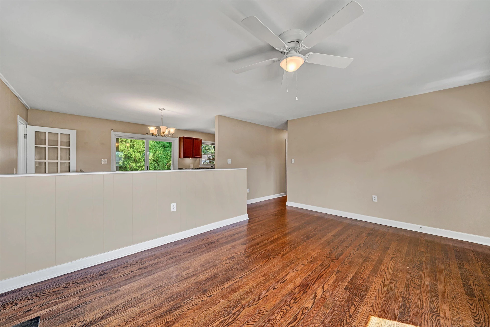 137 Frances DR NW - Photo 6