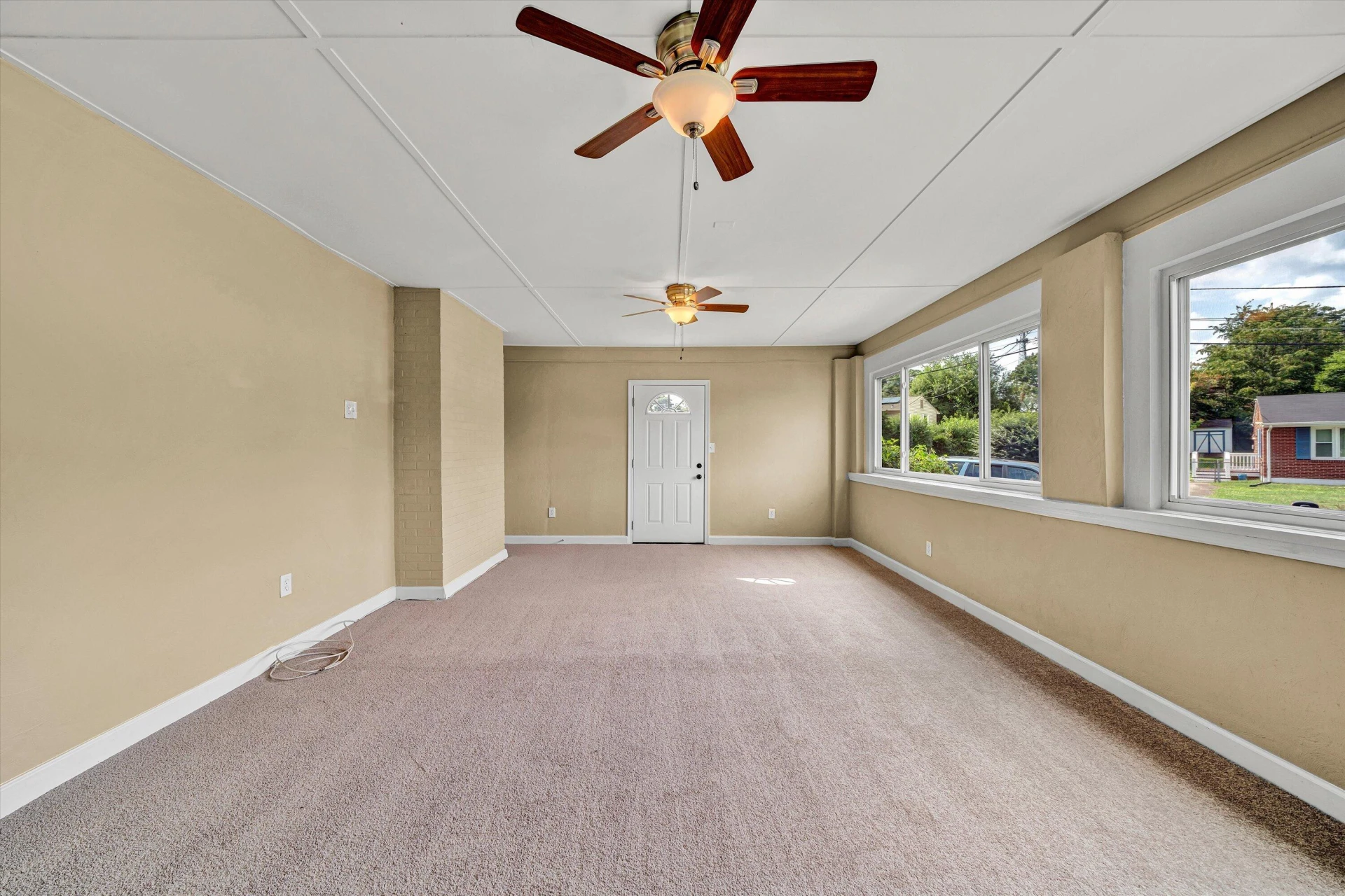 137 Frances DR NW - Photo 12