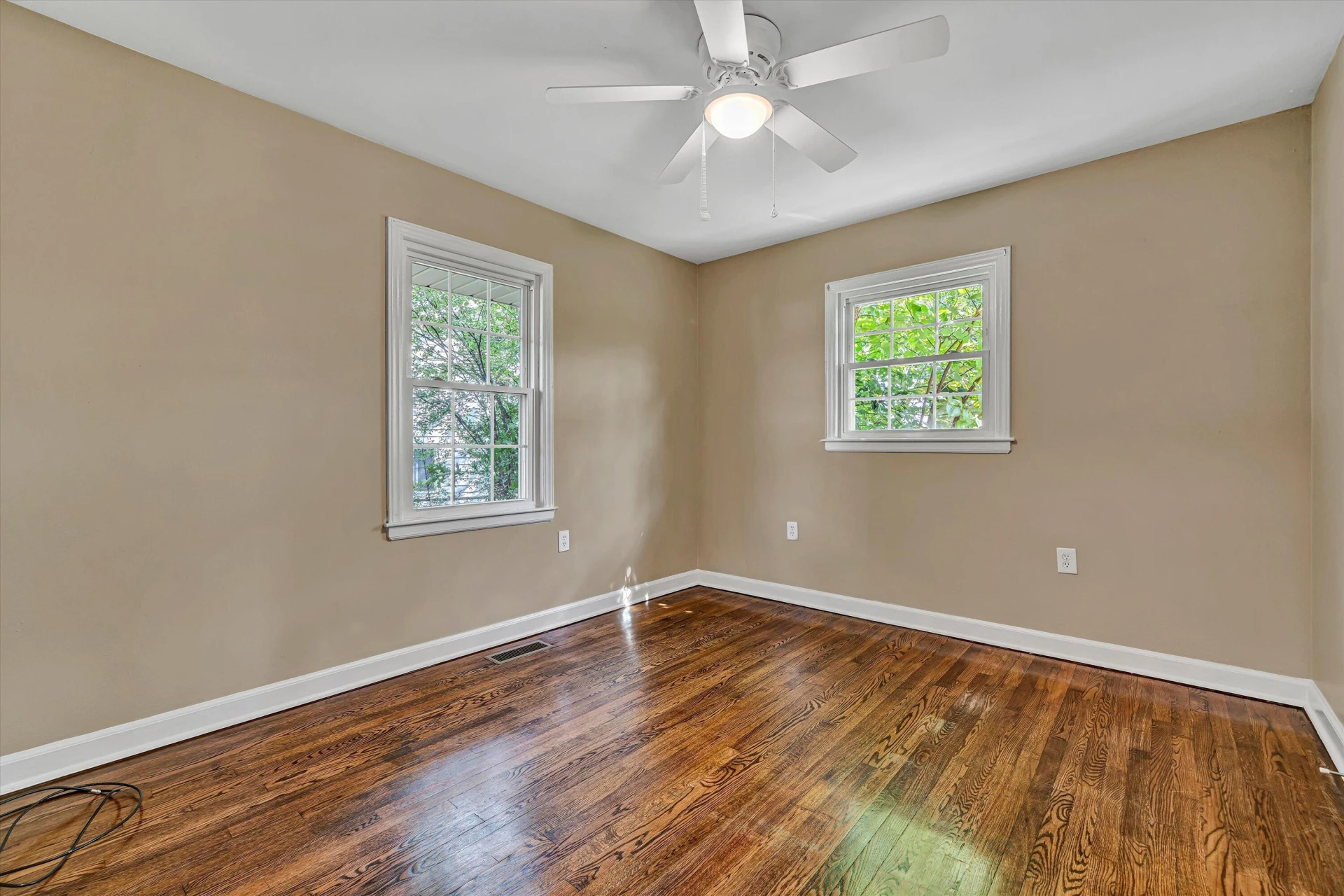 137 Frances DR NW - Photo 16