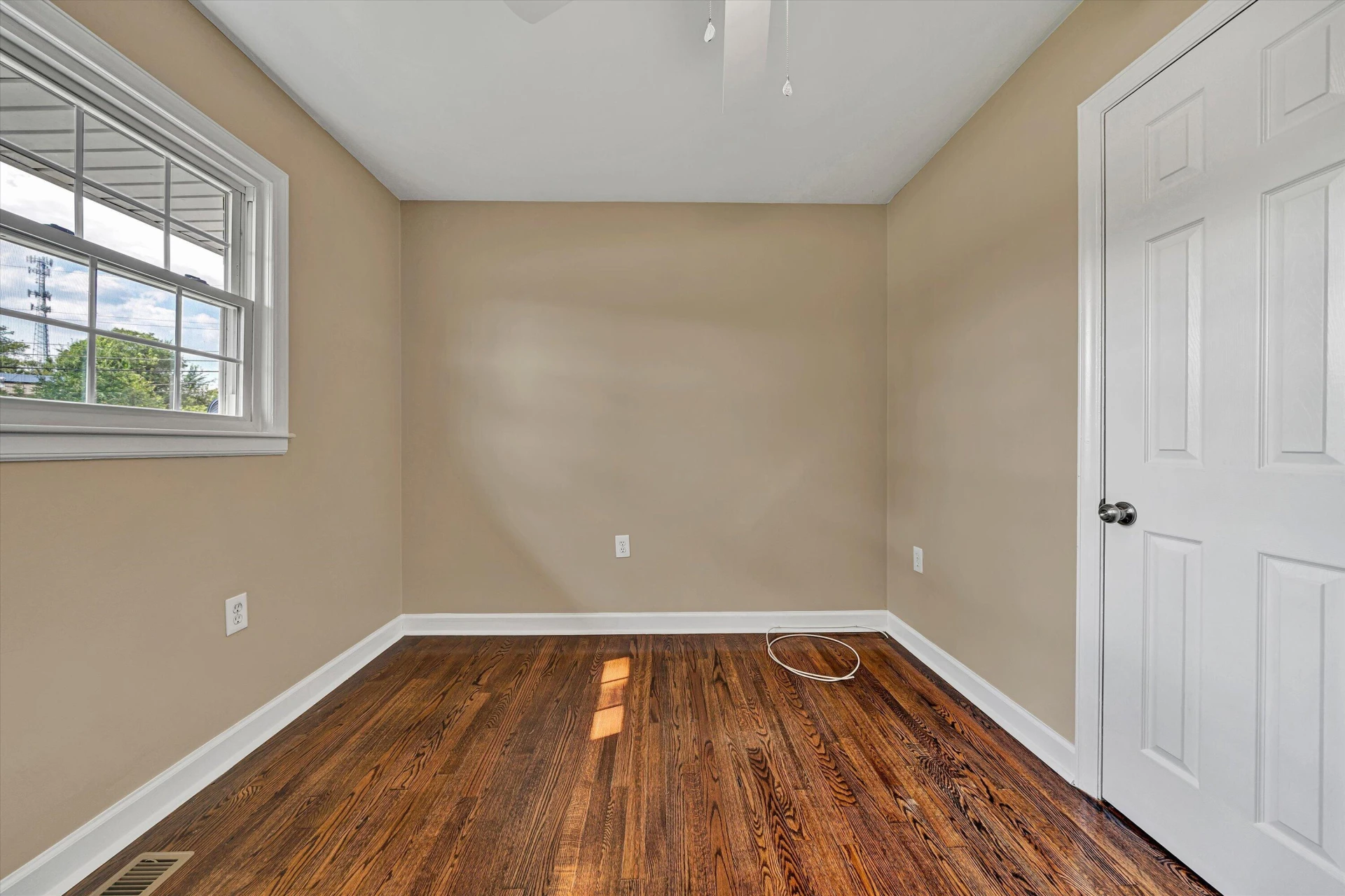 137 Frances DR NW - Photo 21