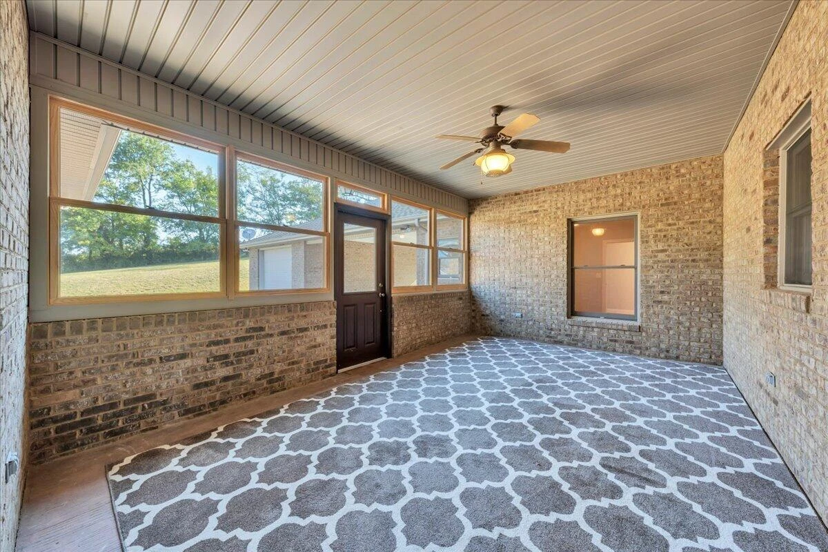 1320 Beaumont RD - Photo 47