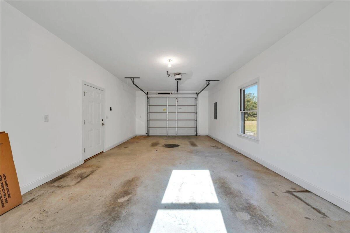 1320 Beaumont RD - Photo 49