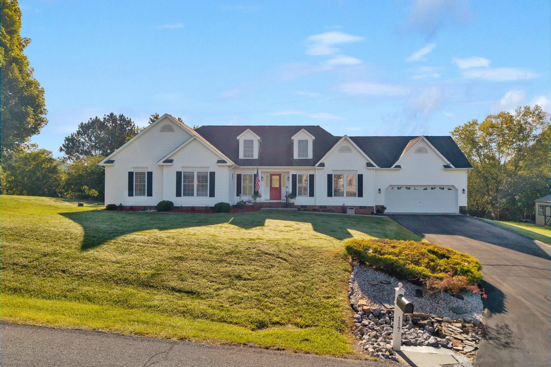 117 Marquise DR