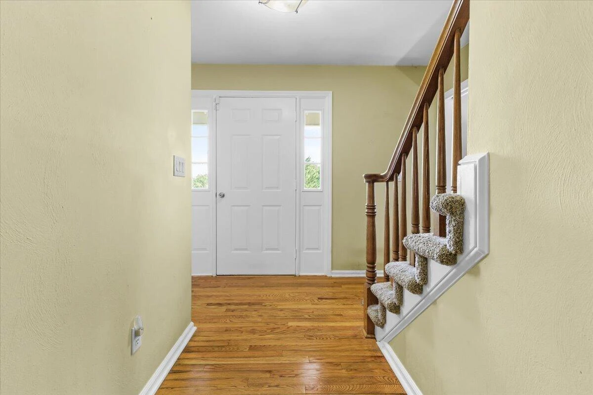 176 McIntosh RD - Photo 8