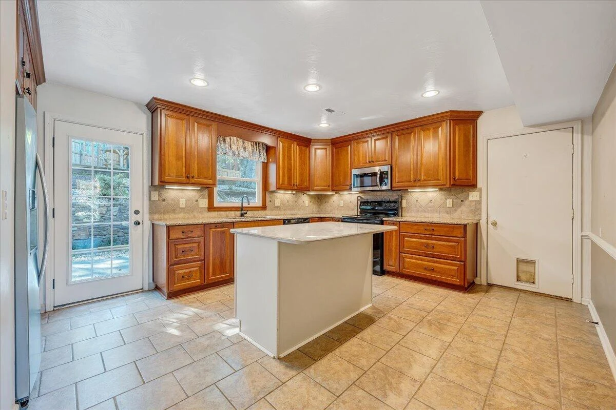 5150 Cherokee Hills DR - Photo 15