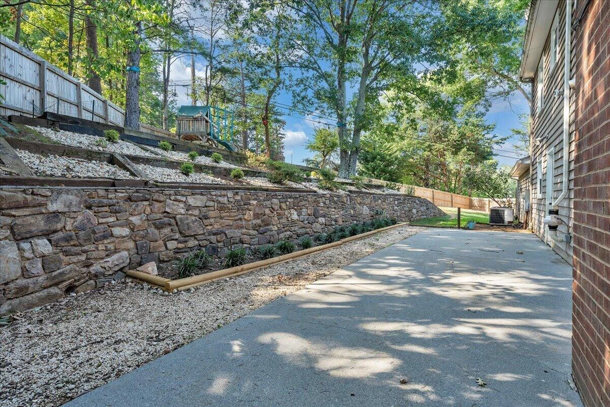5150 Cherokee Hills DR - Photo 36