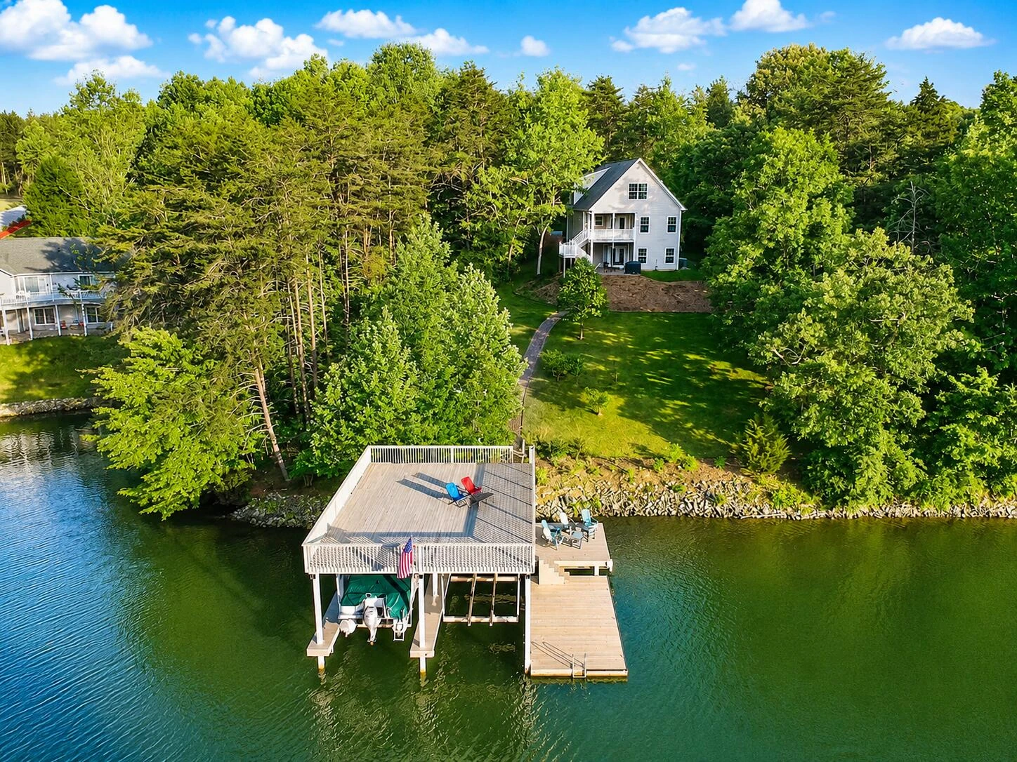108 Pebble Brook LN