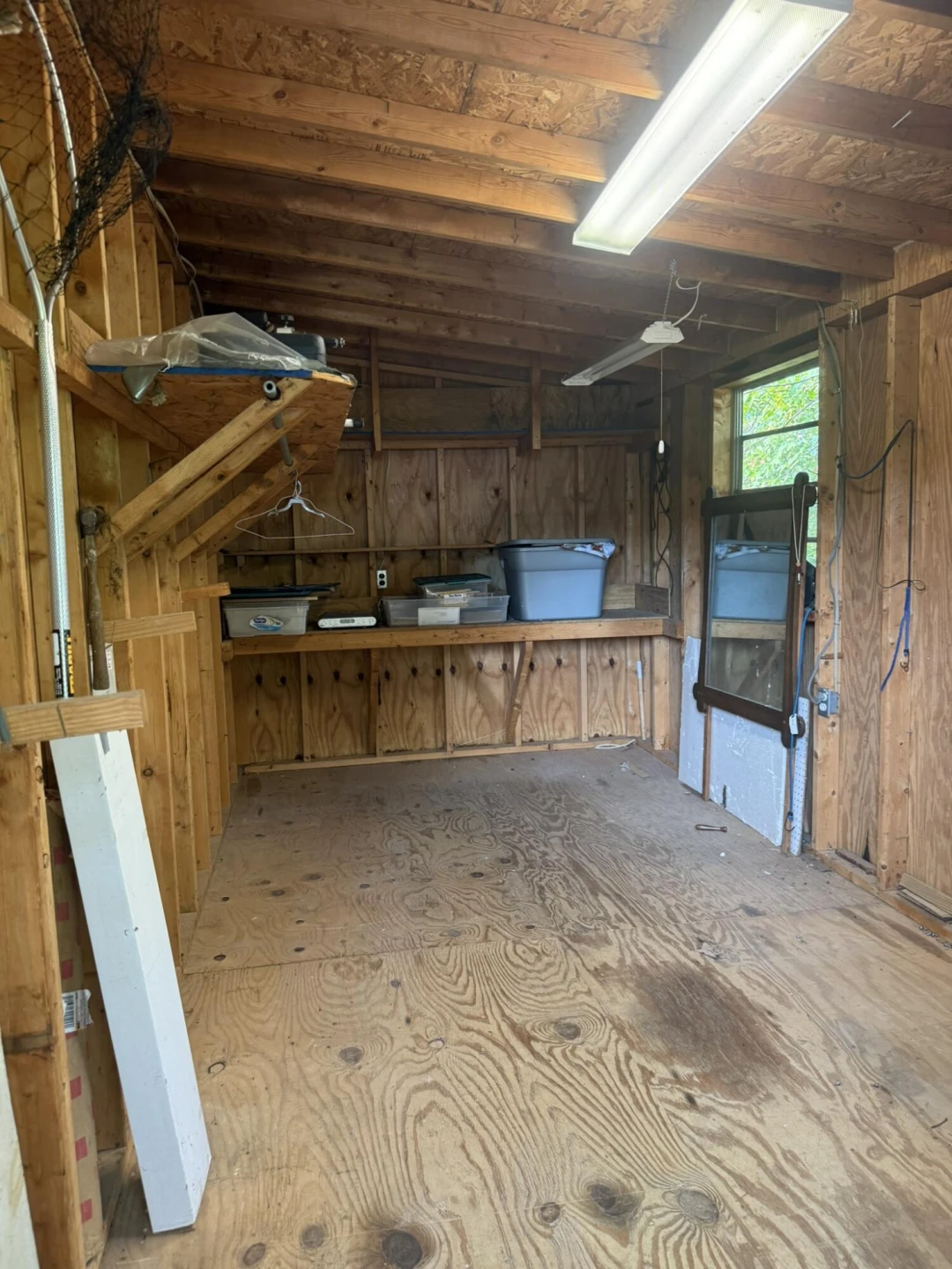 315 Wintergreen AVE - Photo 11
