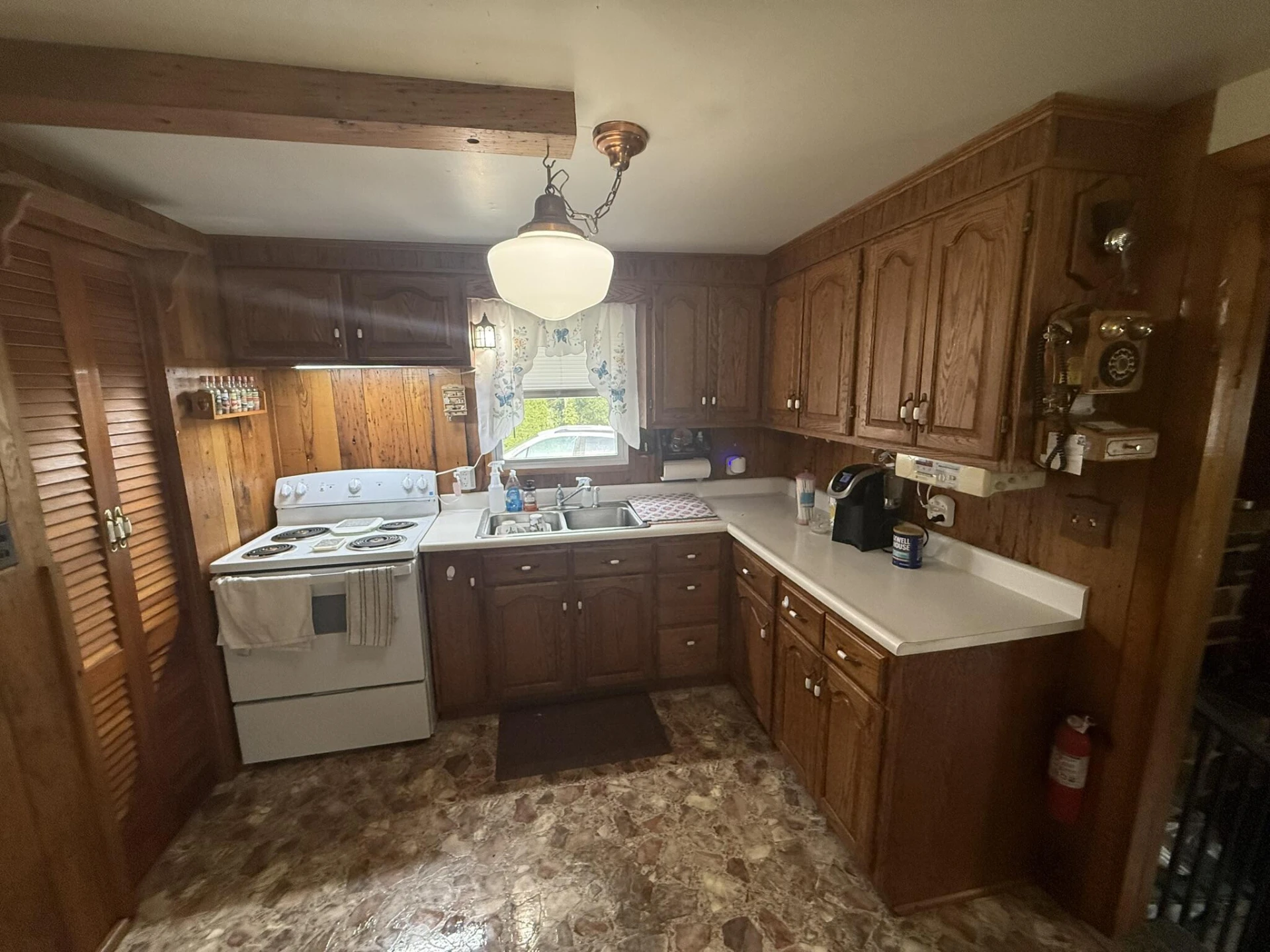 315 Wintergreen AVE - Photo 15