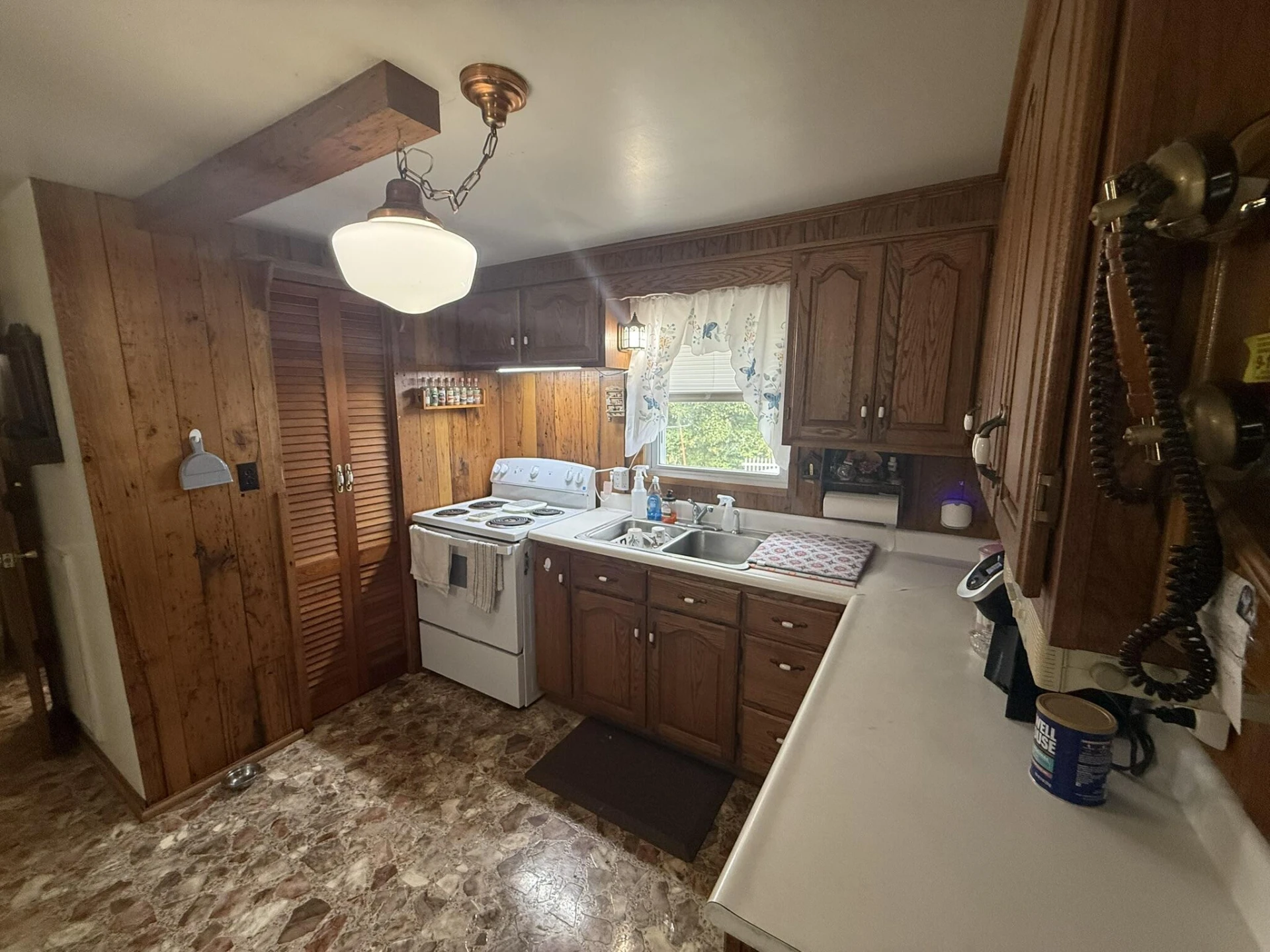 315 Wintergreen AVE - Photo 16