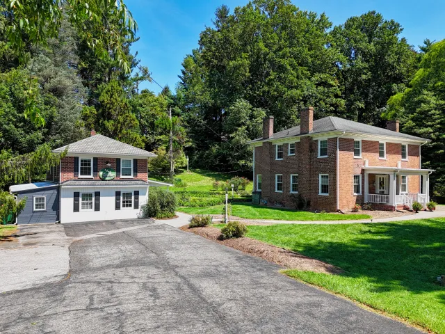 1800 Depot ST NE, Christiansburg, VA, 24073