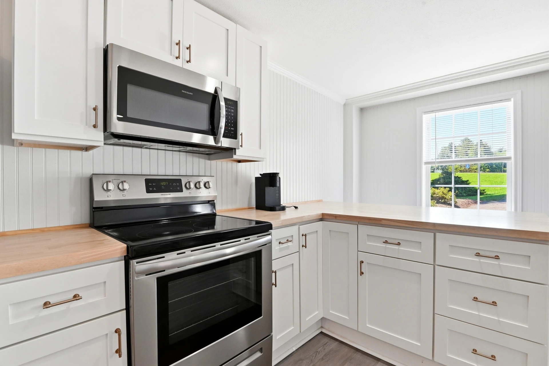 1800 Depot ST NE - Photo 103