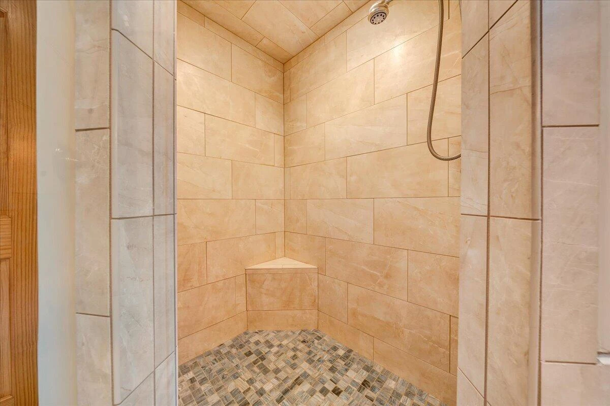 116 Clipper CIR - Photo 47