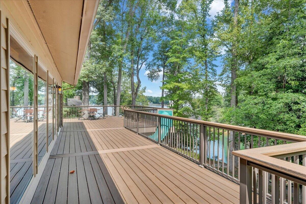 116 Clipper CIR - Photo 81