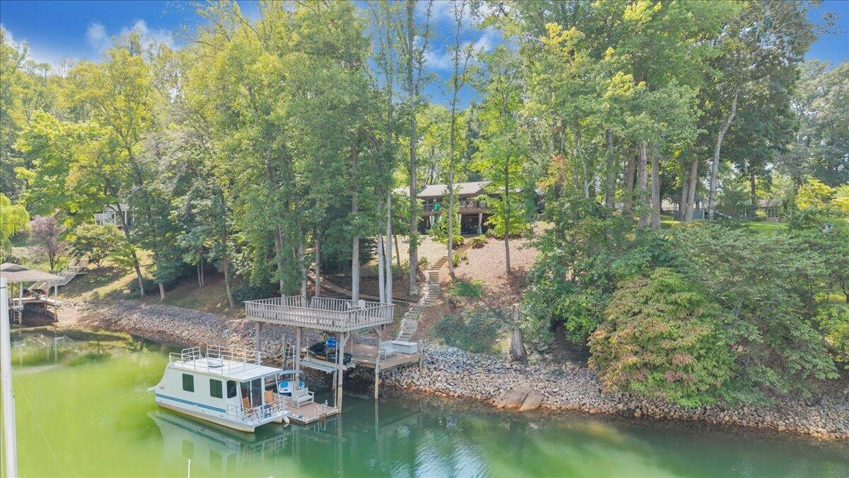 116 Clipper CIR - Photo 126