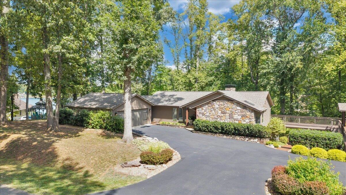 116 Clipper CIR - Photo 139