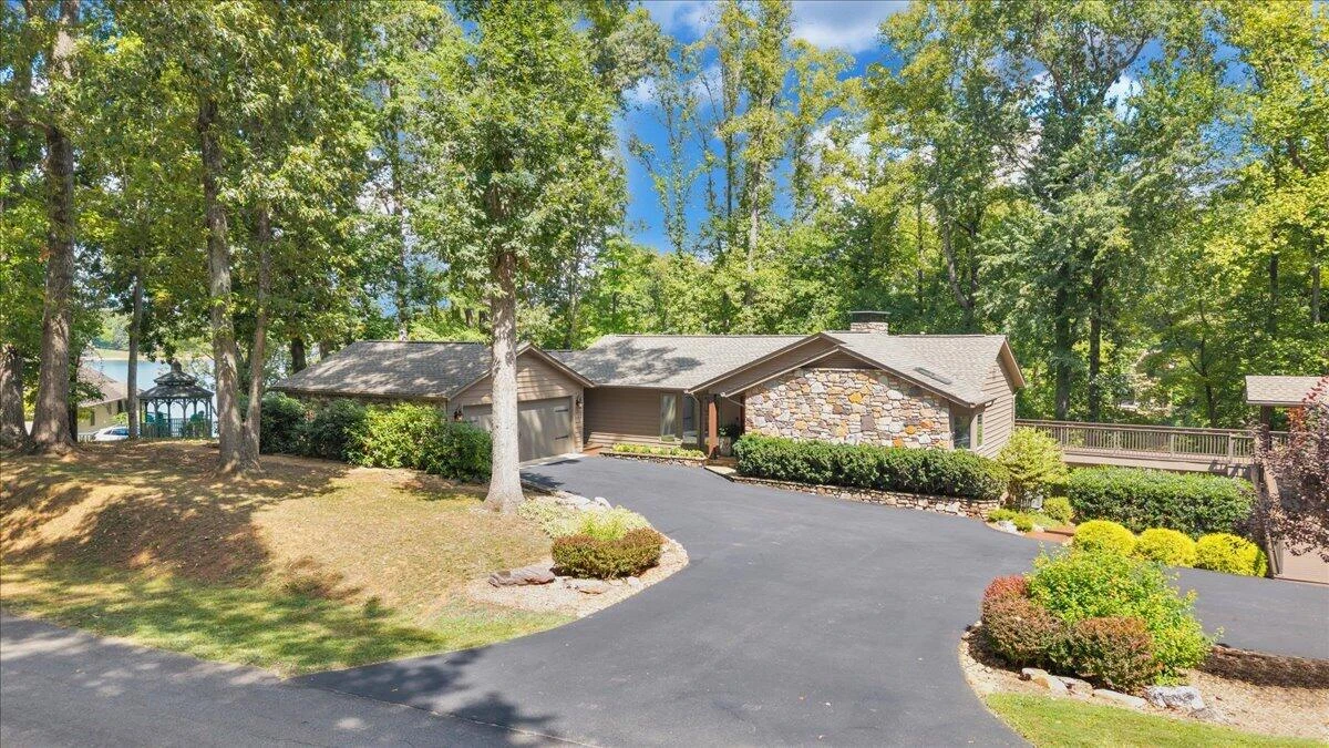 116 Clipper CIR - Photo 140