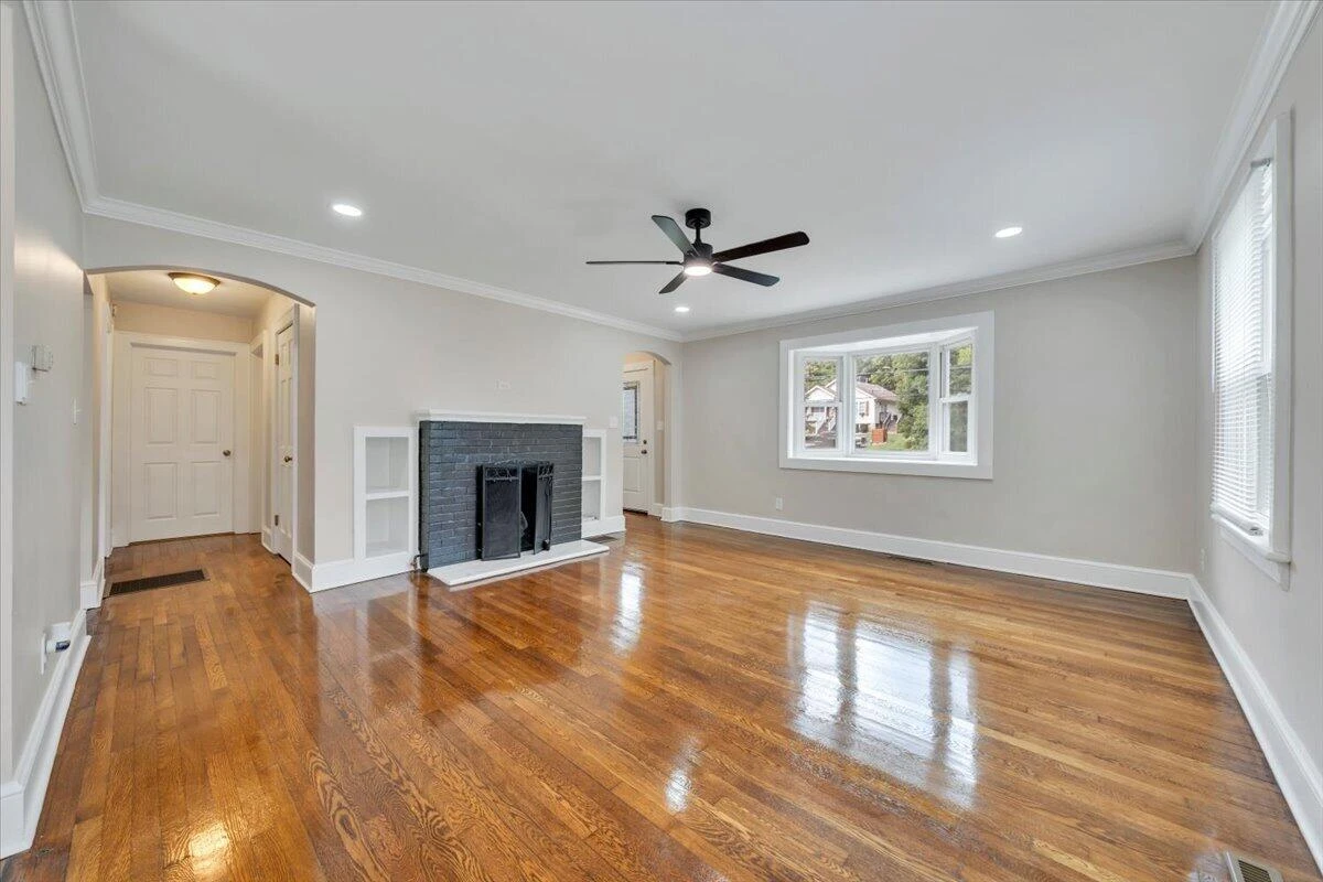 5204 Salem Tpke NW - Photo 5