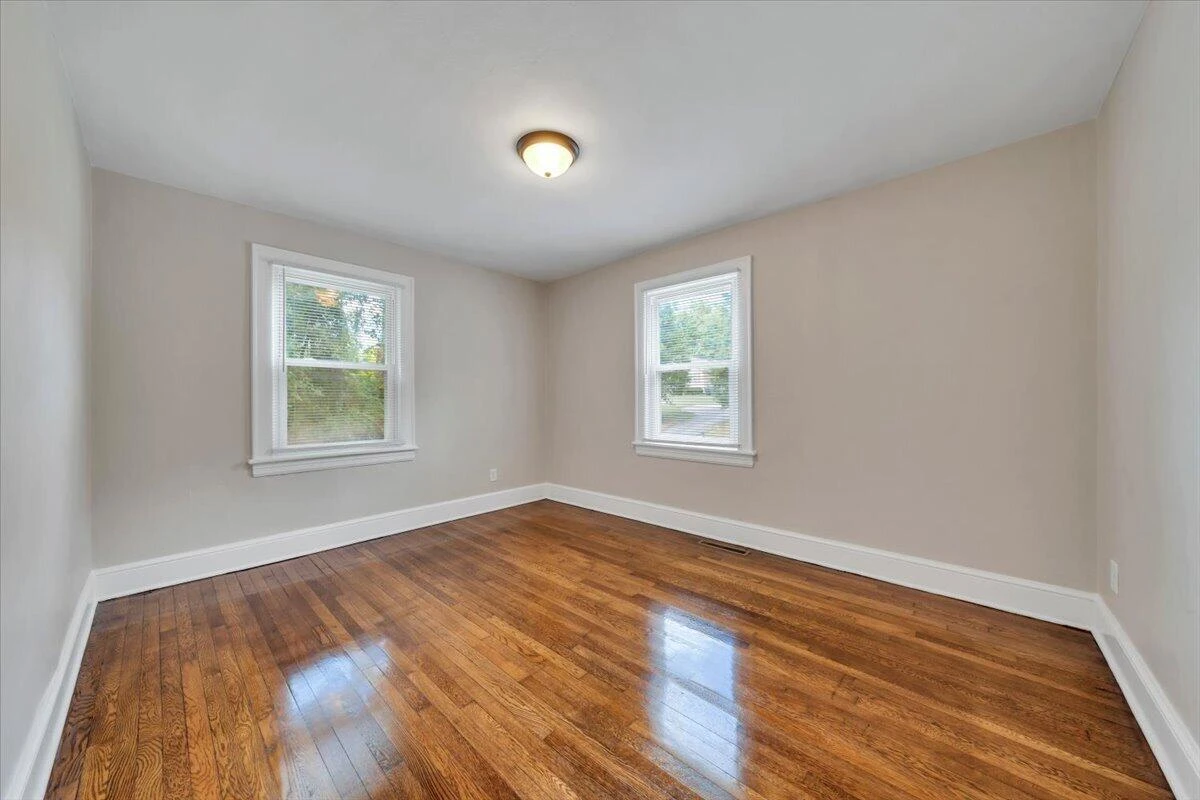 5204 Salem Tpke NW - Photo 14