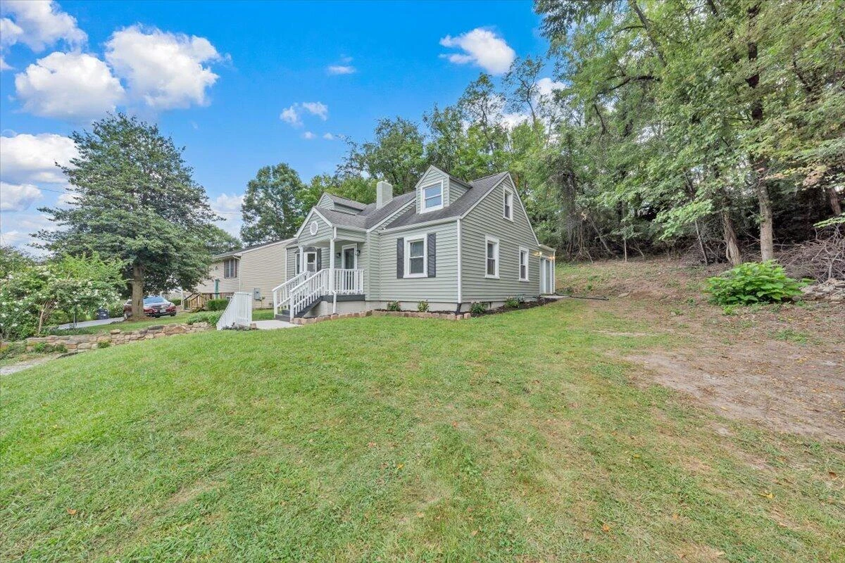 5204 Salem Tpke NW - Photo 36