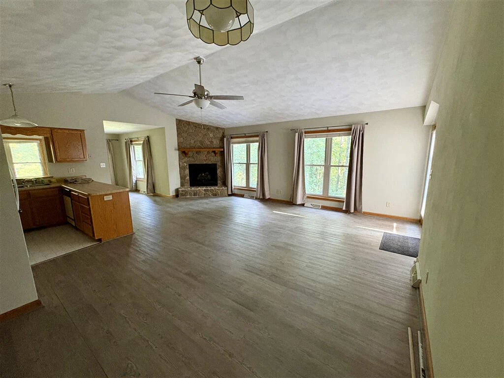 430 S Oakwood RD - Photo 19