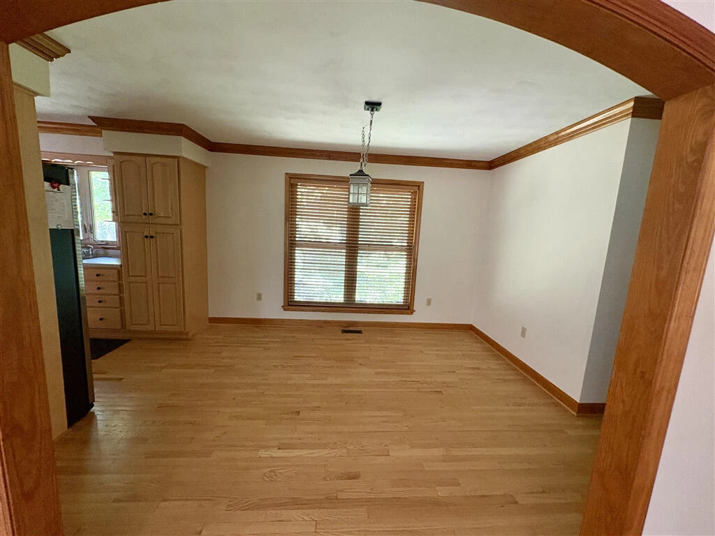 430 S Oakwood RD - Photo 31