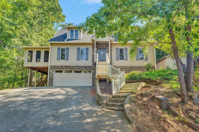 1833 Melissa CIR, Vinton, VA, 24179