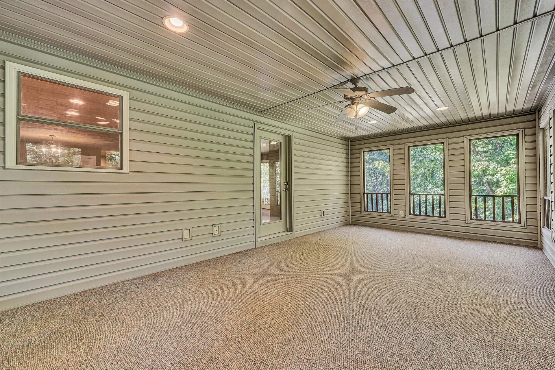 1833 Melissa CIR - Photo 16