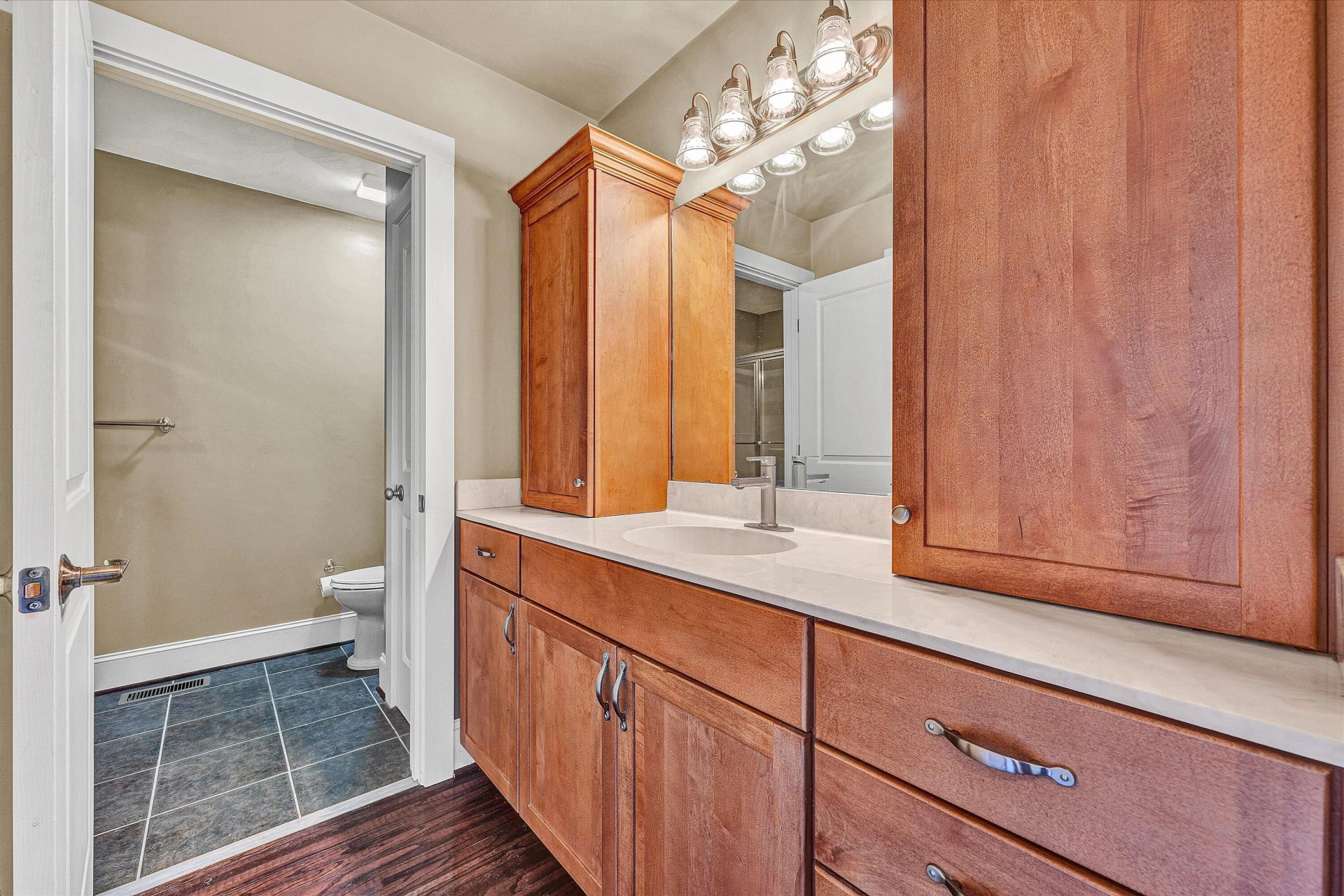 1833 Melissa CIR - Photo 18
